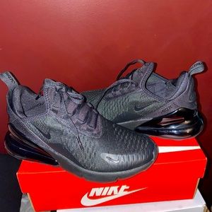 Nike Air Max 270